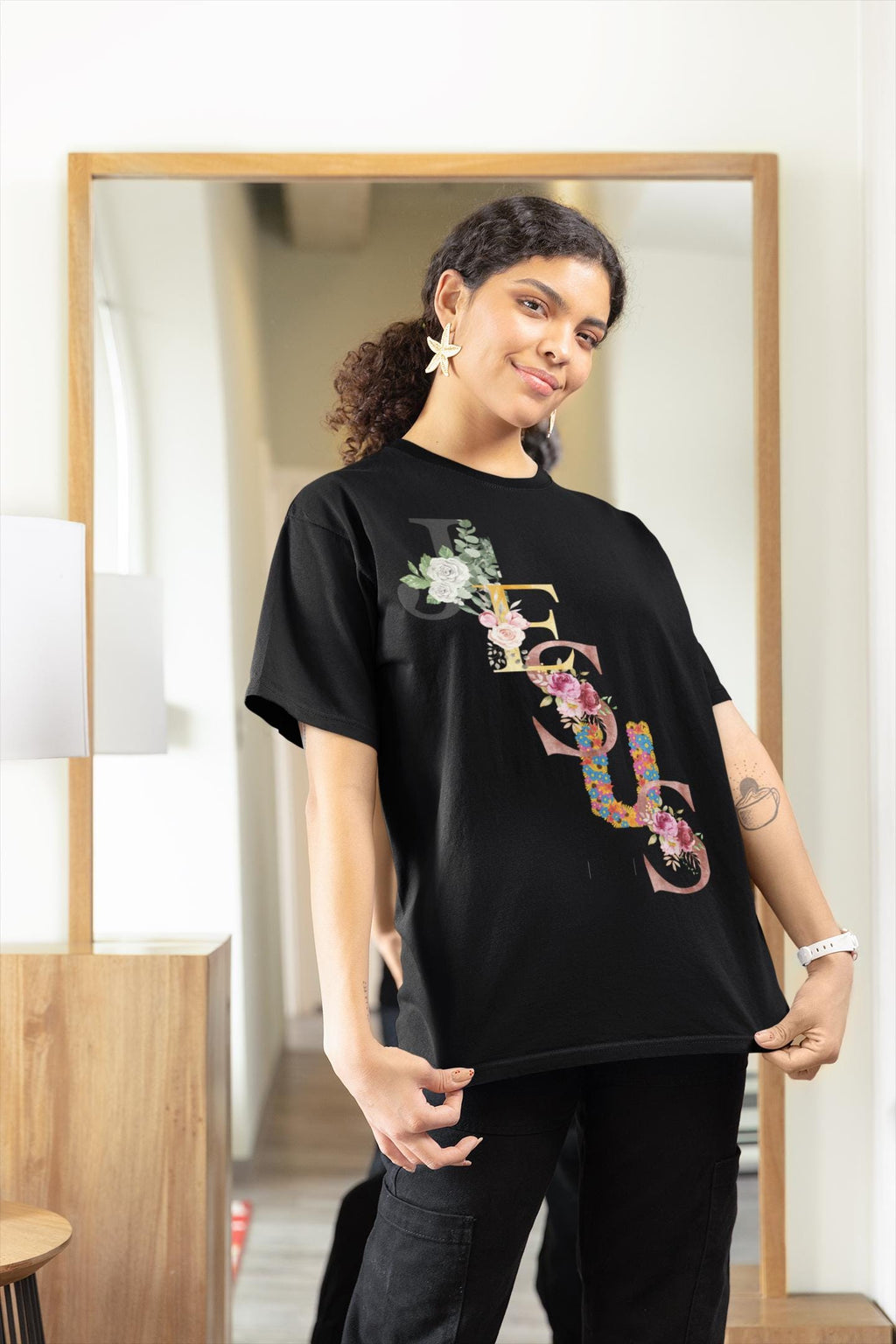 Jesus - Women's Tee