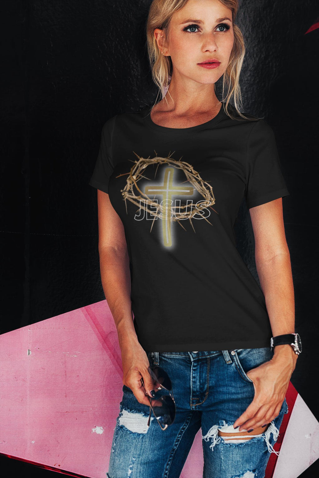 Jesus With Crown Of Thorns - Women's Tee