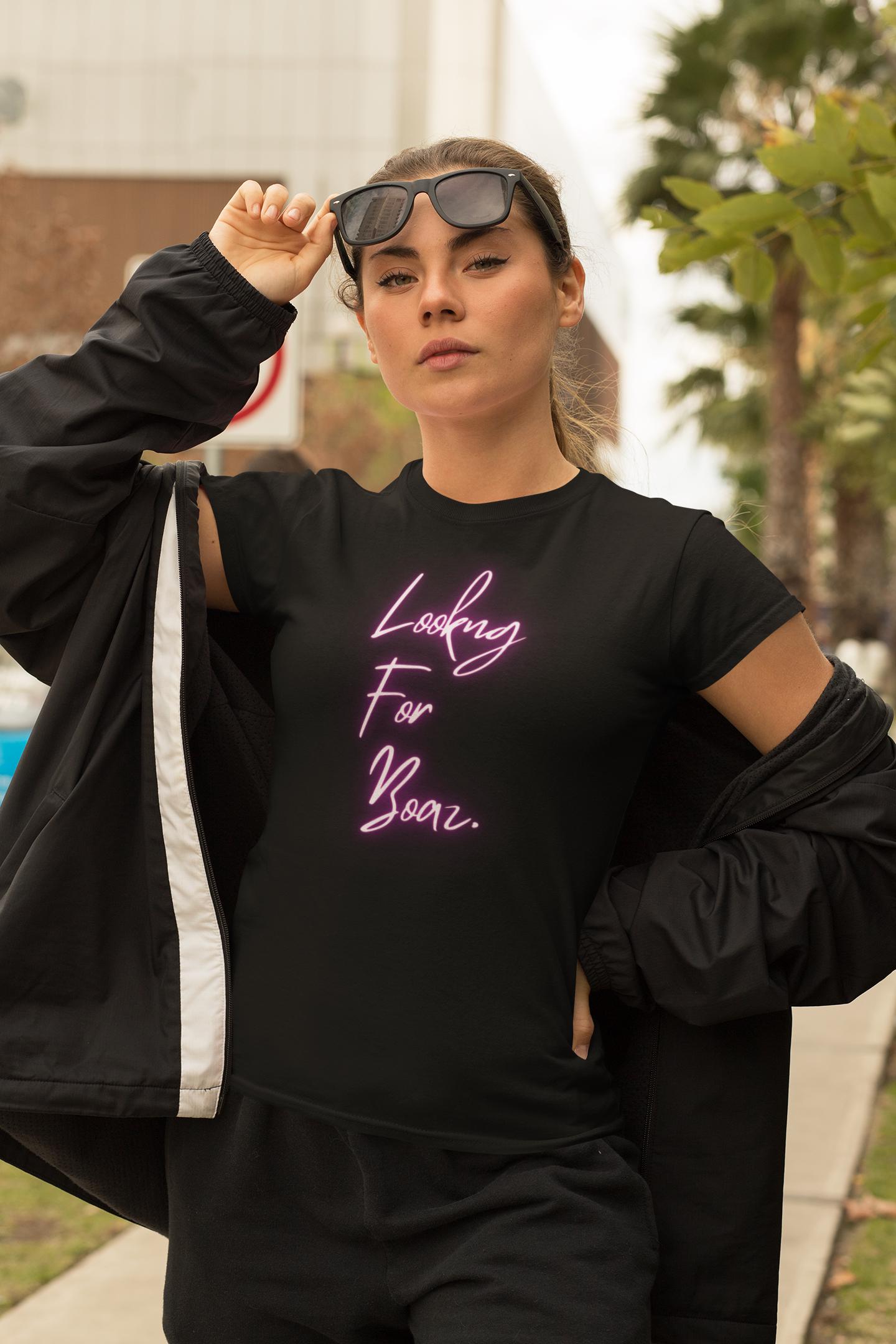 Looking For Boaz - Women's Tee