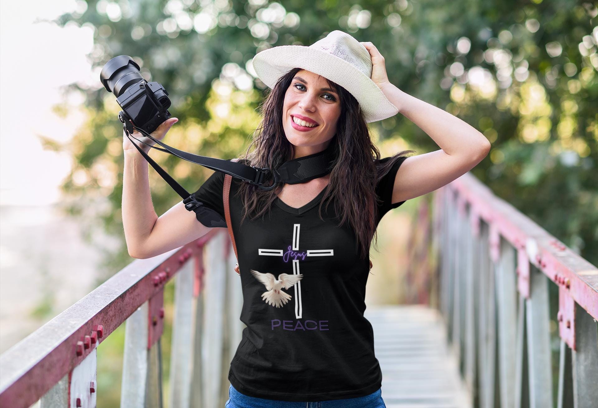 Jesus Peace - Women’s Tee